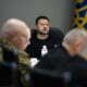 Volodymyr Zelensky durante reunião (Foto: Reprodução/Instagram @zelenskyy_official)