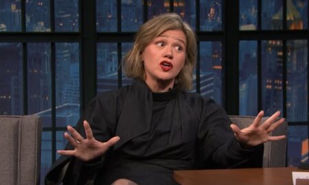 Kelly Clarkson (Foto: Reprodução/Late Night with Seth Meyers/YouTube oficial)