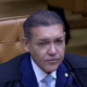 Nunes Marques suspende canal de Lula após pedido de Flávio Bolsonaro e gera críticas (Foto: Reprodução/TV Senado)