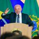 Lula anuncia proposta de criação do Pé-de-Meia para estudantes universitários durante a campanha eleitoral.