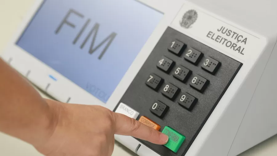 TSE explica a falha que interrompeu a atualização dos resultados no primeiro turno e esclarece se o problema afetou a apuração
